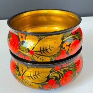 Vintage Hand Painted Wooden Folk Art Small Lacquered Bowls Strawberry Floral